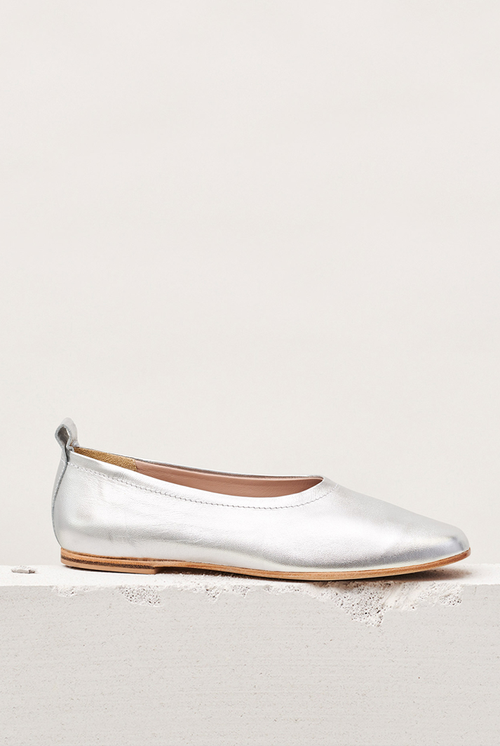 Silver The Foundation Flat, Silver Metallic / Leather / 44